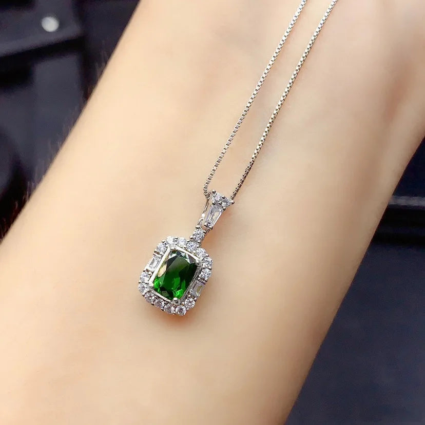 Sterling Silver 925 Emerald Diamonds Necklaces & Pendants Wedding for Women Christmas Silver Wedding Necklaces for Jewelry