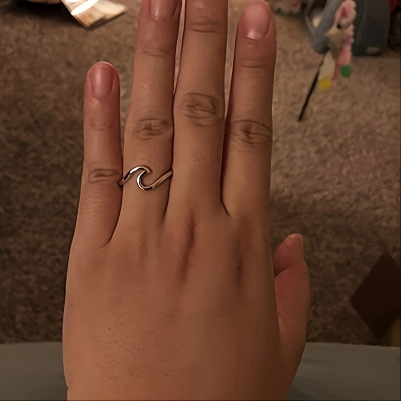 1pc Elegant Simple Wave Design 925 Sterling Silver Ring for Women, Fashion Personalized Wave Band, Suitable for Daily Wear and Parties, 1.6g Jewelry Gift