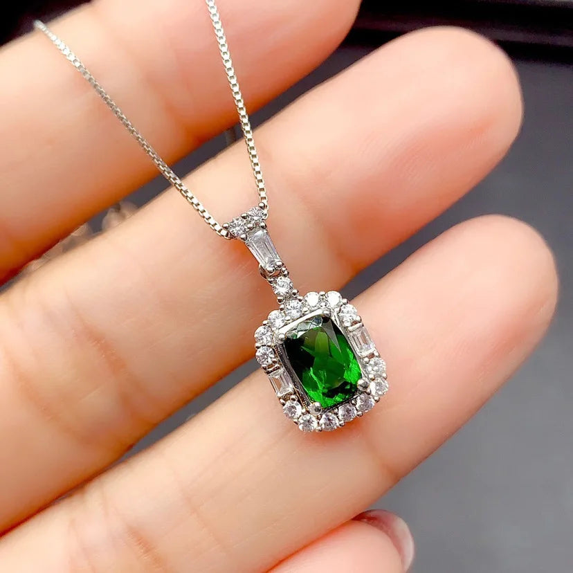 Sterling Silver 925 Emerald Diamonds Necklaces & Pendants Wedding for Women Christmas Silver Wedding Necklaces for Jewelry