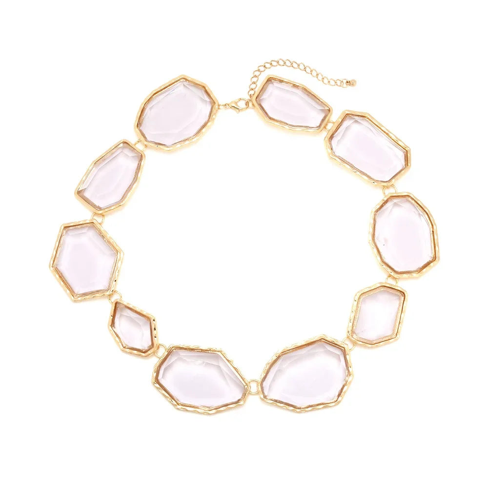 New Irregular Geometry Transparent Resin Necklace Women's Elegant and Cute Sweater Chain Banquet Jewelry Accessories